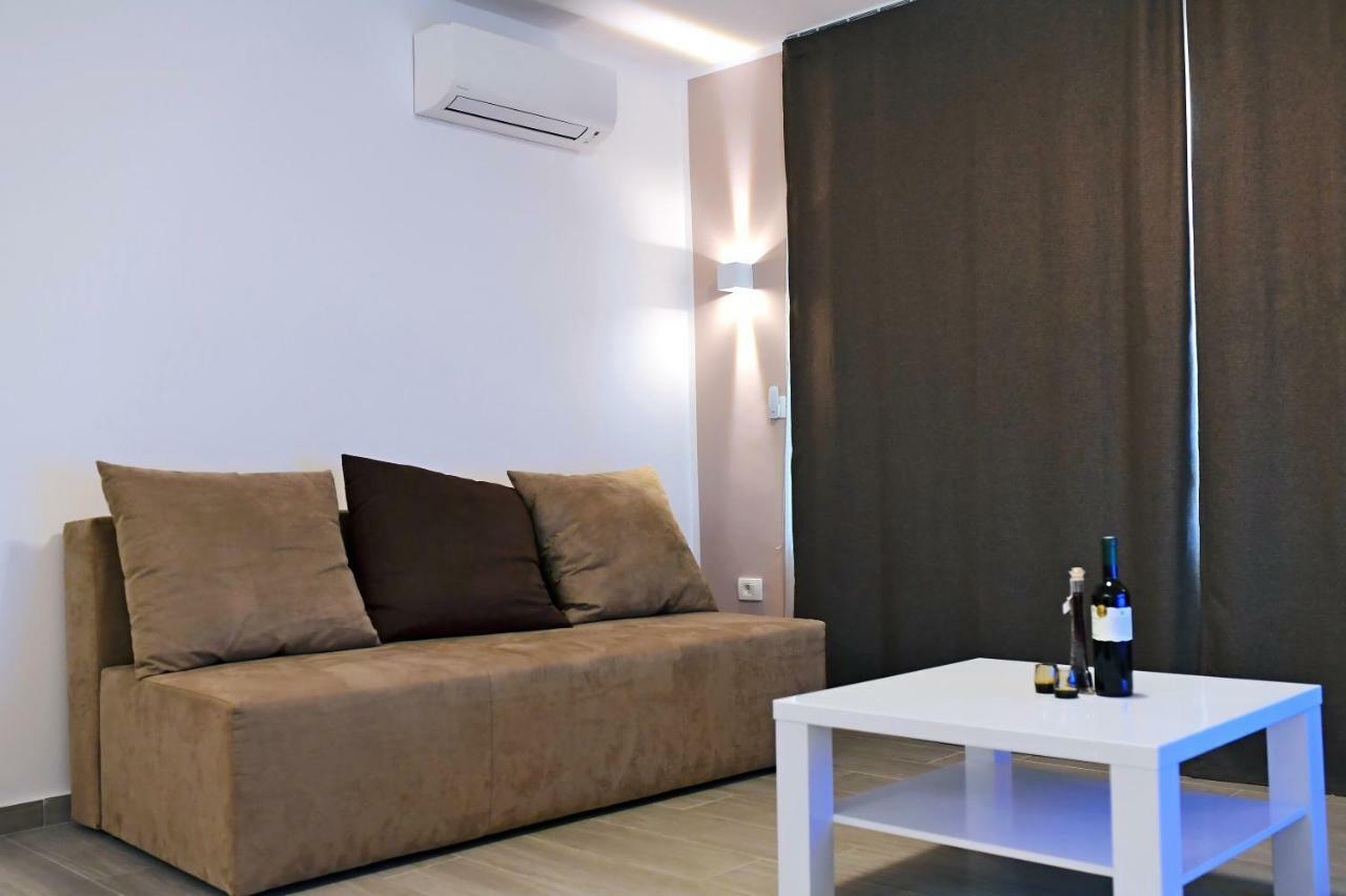 Apartment Luce Нівице Екстер'єр фото